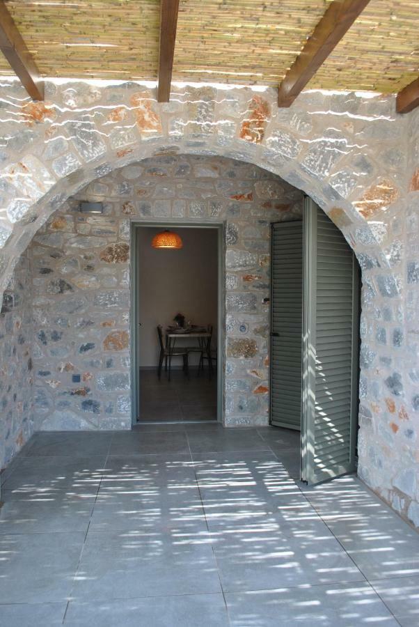 Petras Gi - Stone Houses Stoúpa Exterior foto